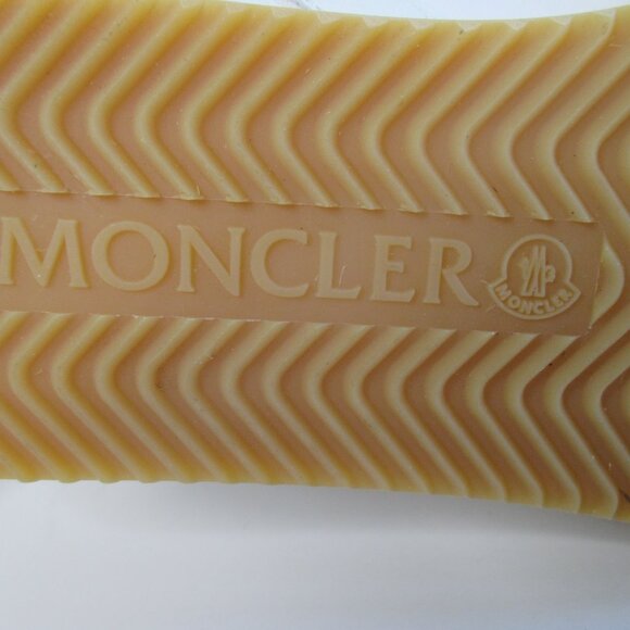 Moncler SEVENTY Low Top Sneakers Size 41 NWT Made In Italy - Picture 8 of 11